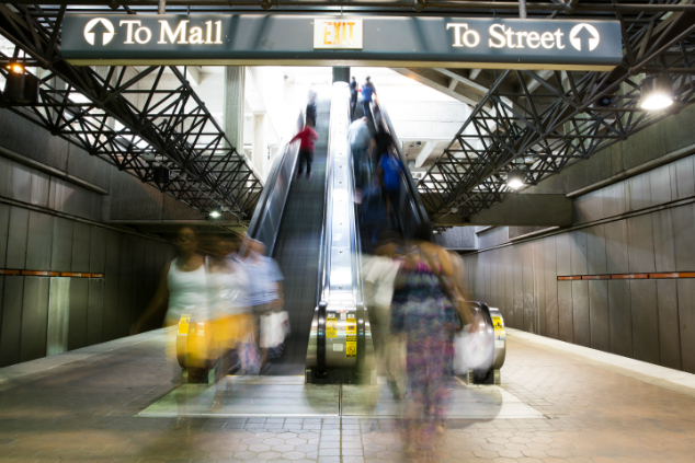 How to get to Lenox Square Mall-North Door in Atlanta by Bus or Subway?