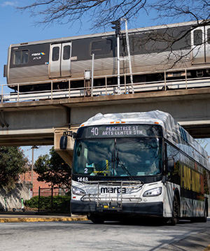 How to get to Phipps Plaza in Atlanta by Bus or Subway?